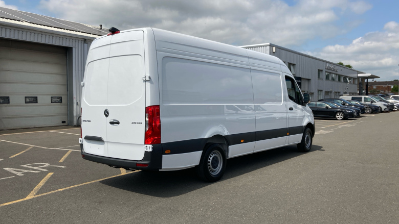 Mercedes-Benz Sprinter 315Cdi L3 Diesel Rwd 3.5t H2 Pro Van